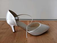 Brautschuhe "Rainbow Dewi" in Ivory Satin Baden-Württemberg - Calw Vorschau