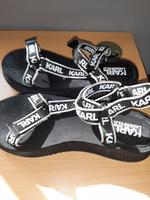Karl Lagerfeld  Sandalen Gr.40 neu mit Etikett  NP 280 Euro Niedersachsen - Aurich Vorschau