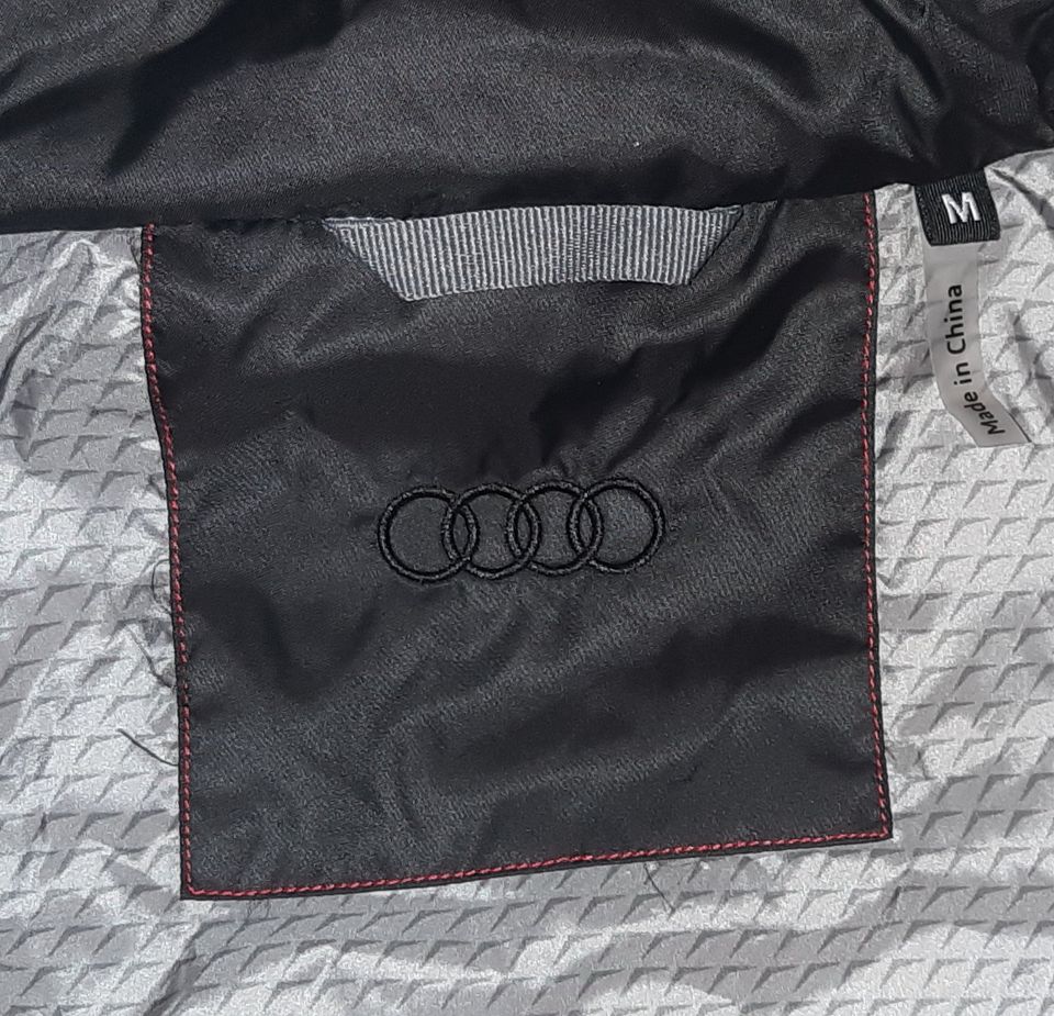 Original Audi Steppjacke Herrenjacke Sport Jacke M 48 50 OVP NEU in Kösching