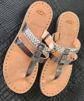 Ugg Zehentrenner Gr. 38 Wuppertal - Barmen Vorschau