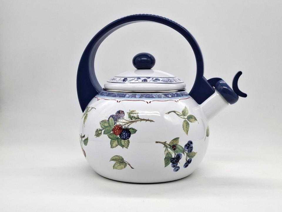 Villeroy & Boch ASTA Emaille Teekessel/Wasserkessel Cottage neu in Berlin