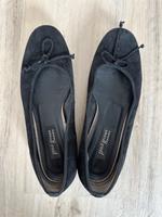 Damen Ballerina Paul Green Gr 38 schwarz Nubukleder Niedersachsen - Vechta Vorschau