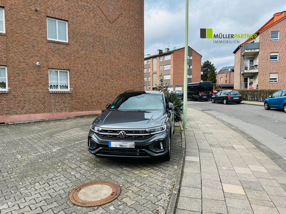 Baesweiler-Zentrum, Sonnige 4-Zimmer-Eigentumswohnung mit Kfz Stellplatz in Baesweiler