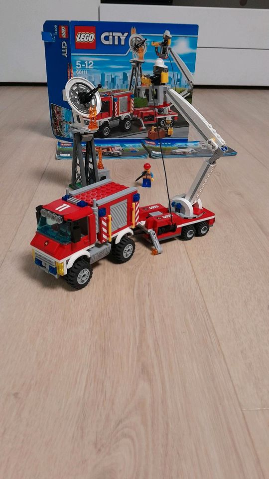 LEGO® City Fire 60111 Feuerwehr-Einsatzfahrzeug in Reutlingen