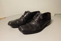 ---Halbschuhe/Lederschuhe von "Lloyd" in Schwarz/ Gr. 42--- Leipzig - Gohlis-Nord Vorschau