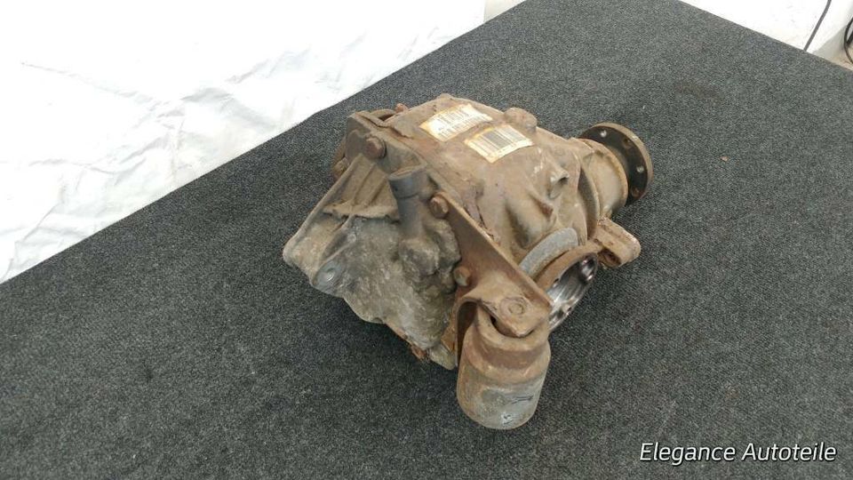 BMW E46 320 Diesel Schaltgetriebe Differential Hinten 1428796 in Hamburg