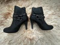 Tamaris Damen High Heels Stiefeletten – Größe 36 Hessen - Wetzlar Vorschau