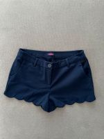 Buffalo Shorts mit Wellen dunkelblau 34/xs Hessen - Gießen Vorschau