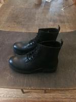 Boots, "Modell Combat" Hessen - Marburg Vorschau
