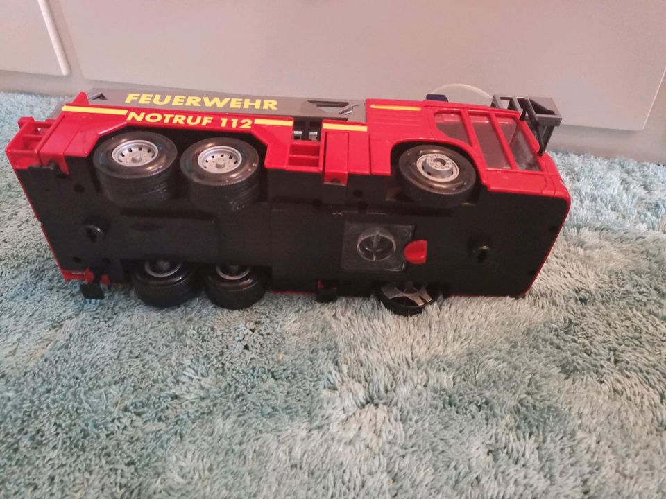 Feuerwehrauto von Dickie Toys Feuerwehr Auto Feuerwehr in Nürnberg (Mittelfr)