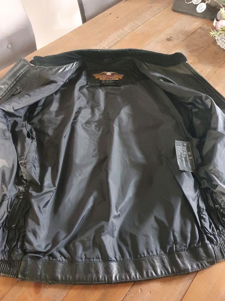 Harley Davidson Lederjacke Gr. M in Tüßling