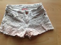 Coole VINGINO Jeans Short im Used Look mit Spitze Baden-Württemberg - Hügelsheim Vorschau