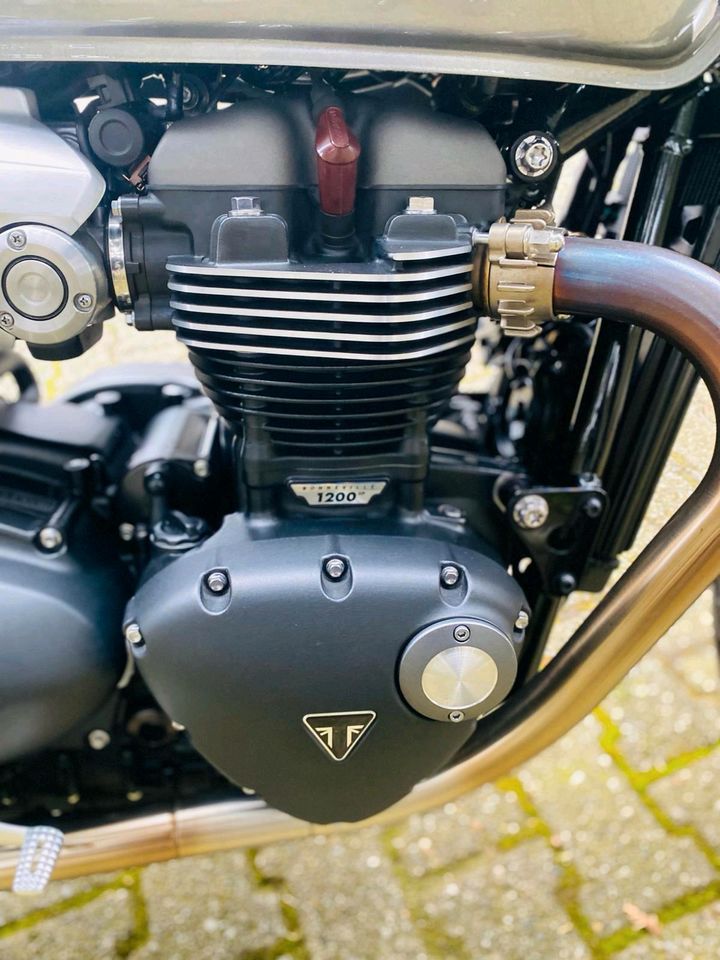 Triumph Bonneville Speed Twin 1200. 1 Hand. Unikat!! in Ennepetal