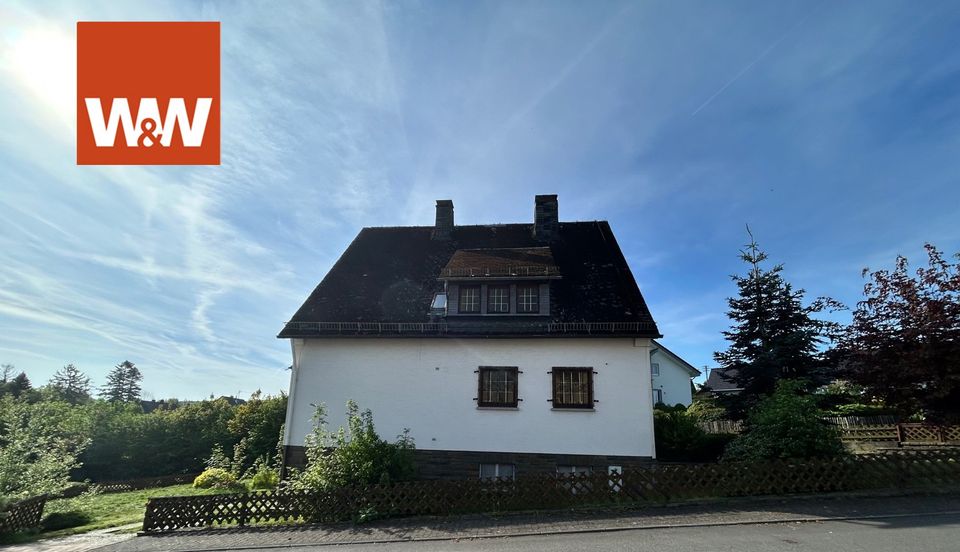 Ein neues Zuhause für Ihre Familie! Solides Einfamilienhaus in Friedewald mit Garten in Friedewald (Westerwald)