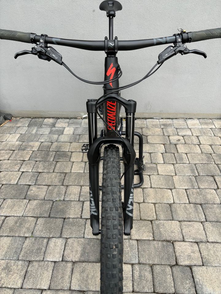 Specialized Stumpjumper Comp Carbon 29 customized Gr L—MTB Fully in Haiger