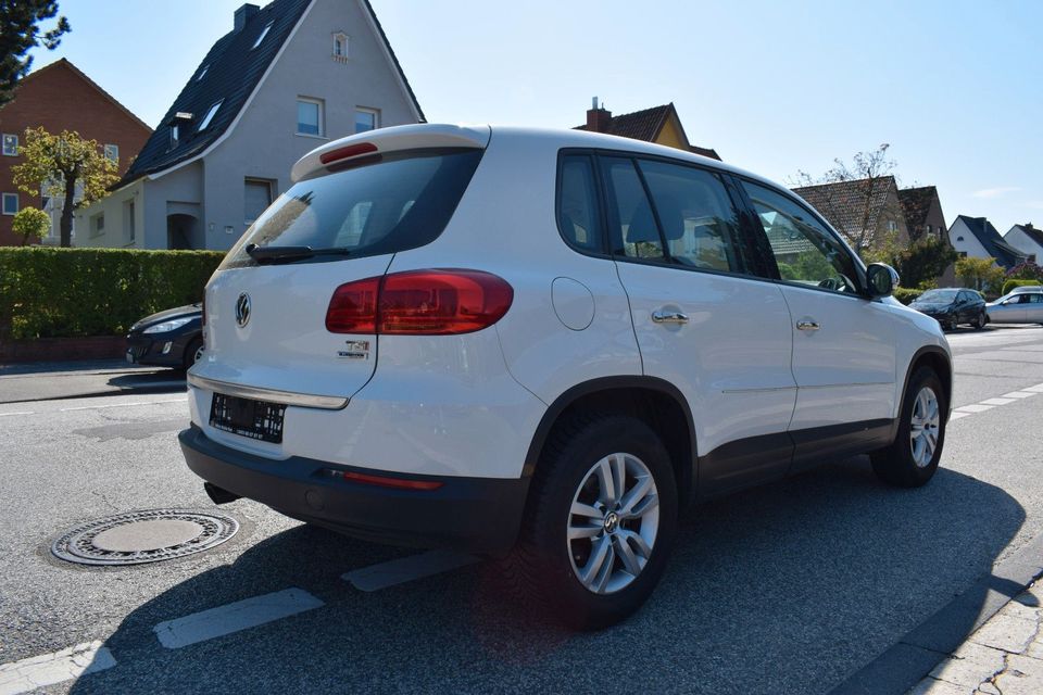 Volkswagen Tiguan Trend & Fun BMT*Klima*Shz*Ahk* in Kiel