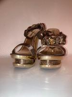 Neu OVP Sexy Plateau High Heel Pumps Gr. 37&38 Gold braun Deko Nordrhein-Westfalen - Krefeld Vorschau