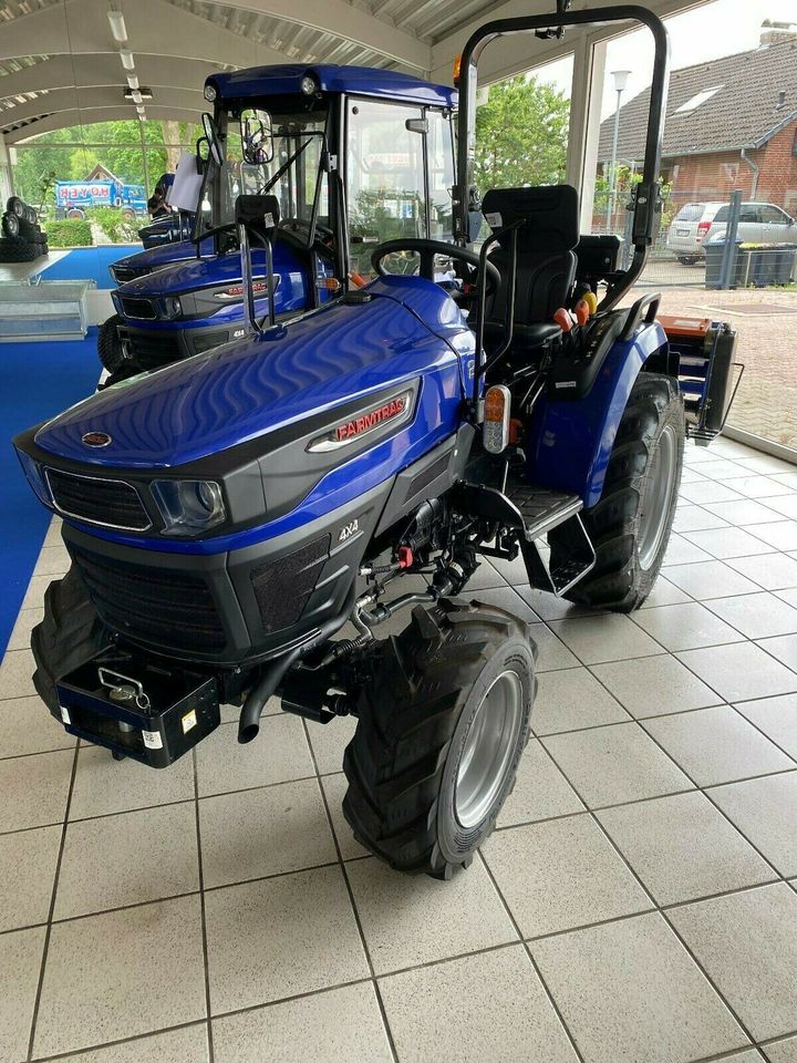 Kleintraktor Farmtrac 22 Radialreifen Traktor Schlepper Fudex in Bad Bodenteich