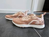 Nike Sneaker Gr. 39 Nordrhein-Westfalen - Anröchte Vorschau