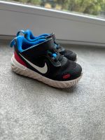 Nike Sneakers Junge Schuhe Größe 21 Niedersachsen - Wildeshausen Vorschau