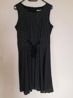 Kleid Größe 40 schwarz mit weißen Polka Dots Bayern - Lauf a.d. Pegnitz Vorschau