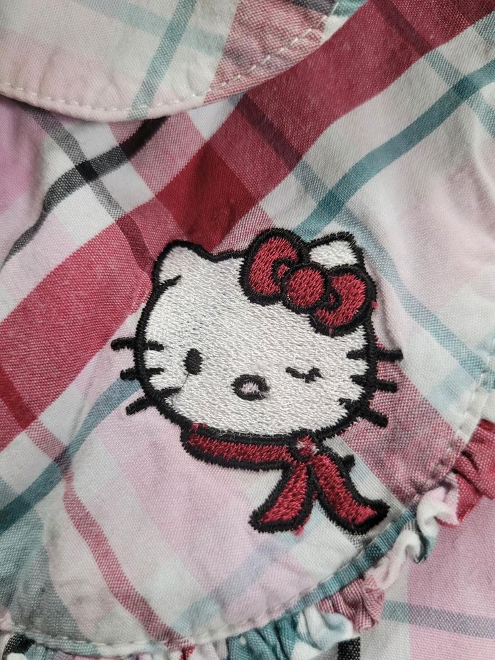 Bluse Hello Kitty Gr. 110 in Michelstadt