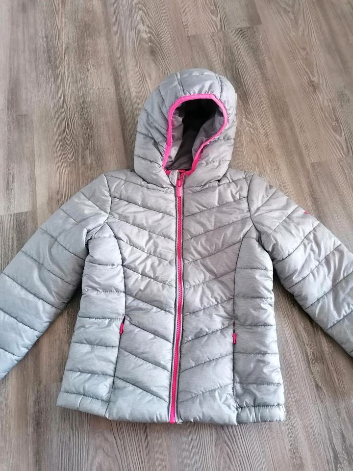 Steppjacke/Übergangsjacke  Gr. 128  13€ in Radeberg