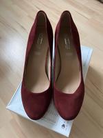 High Heels weinrot Stoff gr. 41 Keilabsatz 5th Avenue Niedersachsen - Stadtoldendorf Vorschau