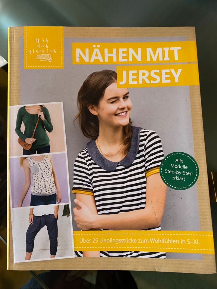 Buch nähen mit Jersey neu in Lohmar