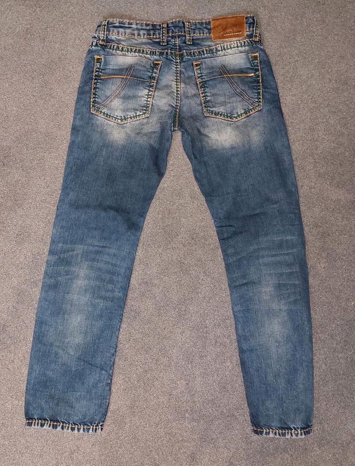 2 Jeans von Camp David in Zerbst (Anhalt)