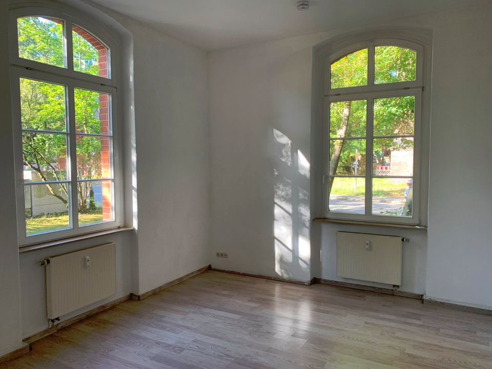 geräumige 2 Zimmer Wohnung in grünem Wohnviertel in Jüterbog