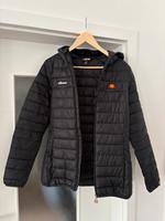 Ellesse Jacke Damen Gr.M „Lompard“ Thüringen - Saalfeld (Saale) Vorschau