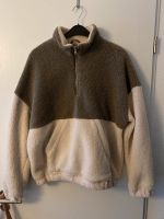 Teddy Pullover Zara Nordrhein-Westfalen - Bad Lippspringe Vorschau