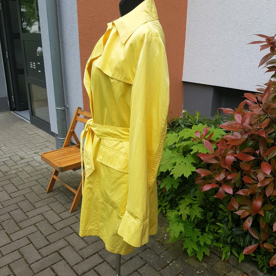 Madeleine damen Trenchcoat gr.44/46 neongelb fast Neu in Frankfurt am Main