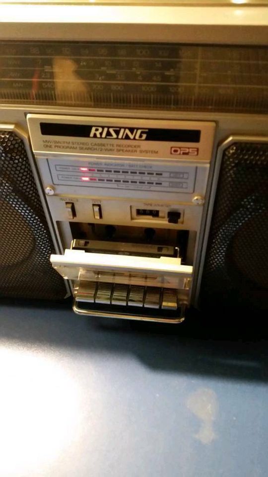 Rising Musik GhettoBlaster in Rietberg