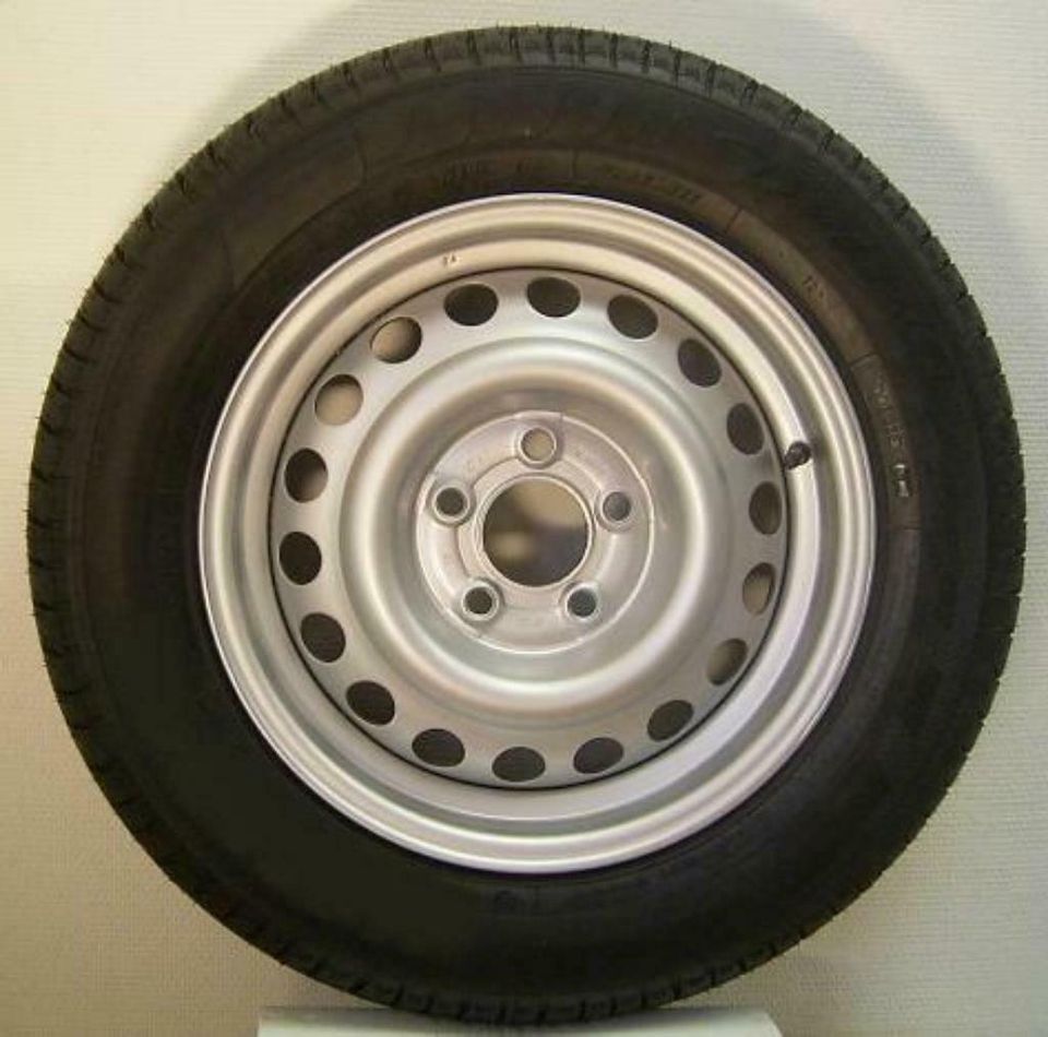 original Stahlrad 195/70R14C 104 101/99 auf 5,5Jx14  Wohnwagen in Lübeck