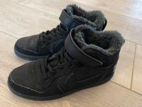 Nike Kinder Winterschuhe Sneakers Gr. 33,5 Bayern - Hof (Saale) Vorschau