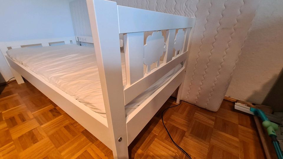 IKEA Kritter 70x160 Kinderbett Lattenrost Matratze Bett in Essen