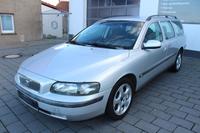 Volvo V70 Kombi 2.4 (TEILLEDERSITZE,SITZHEIZUNG) Niedersachsen - Obernkirchen Vorschau