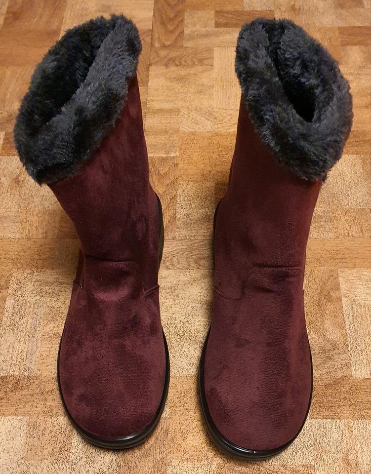 Damen Winter Stiefel Boots Kunstpelz gefüttert Gr. 39 Weinrot Neu in Ingolstadt