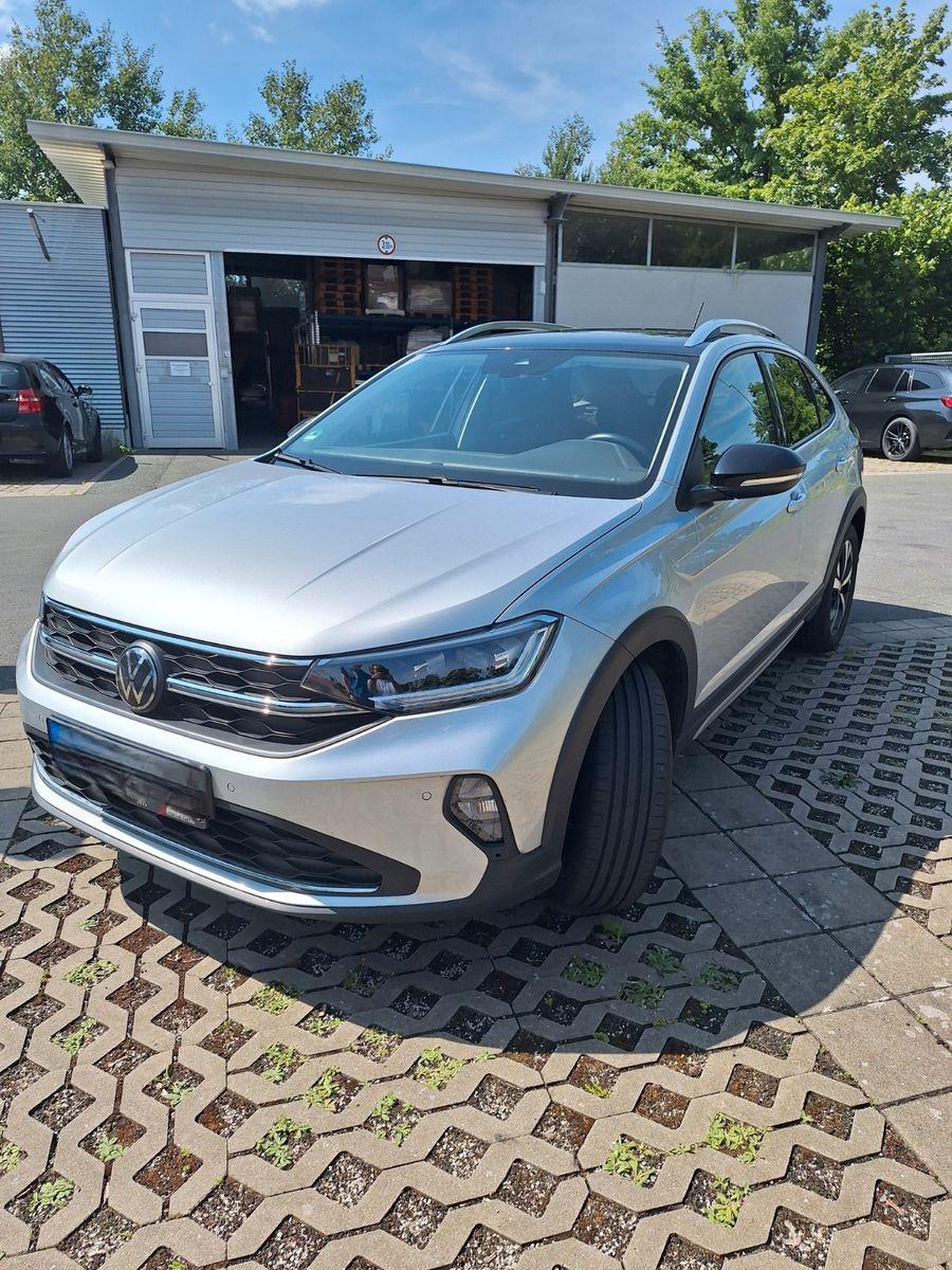 Abbildung des Autos Volkswagen Taigo 1.0 TSI…