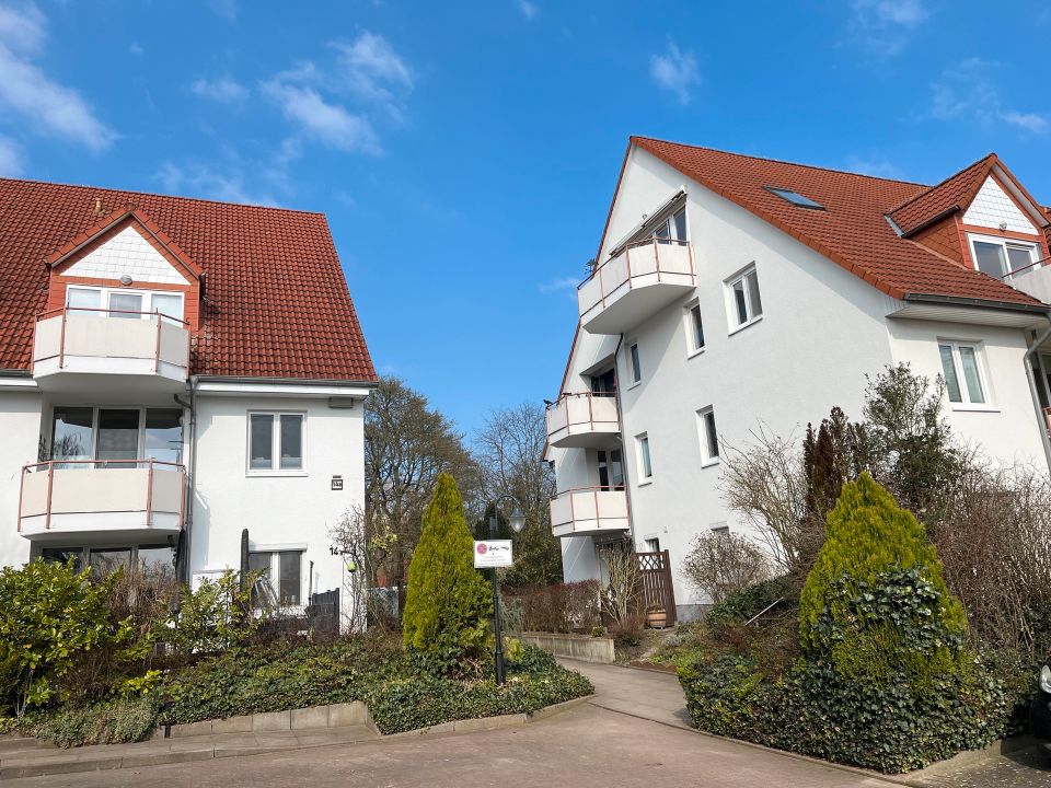 Tolle Wohnung -wenige Minuten zum Meer, 3 Zimmer, 2 Terrassen, Stellplatz und Urlaubsfeeling in Lübeck