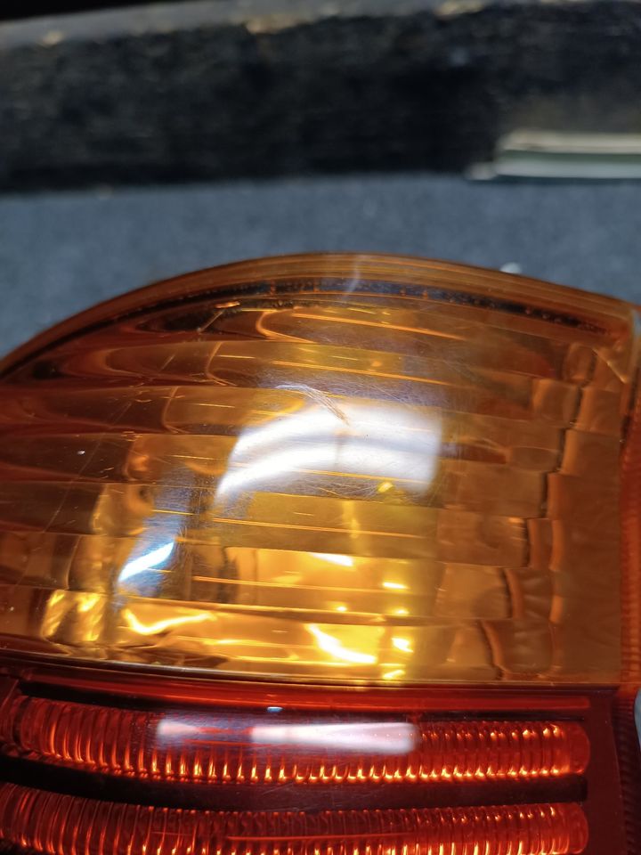 BMW E39 Rückleuchte, Rücklicht links gebraucht, 6900213 / 8371324 in Pfalzgrafenweiler