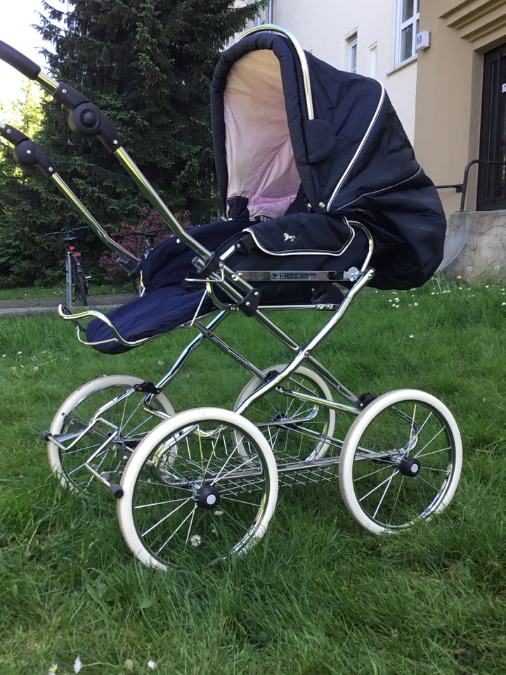 WUNDERSCHÖNER HESBA CONDOR COUPÉ KINDERWAGEN BLAU ROSA TOP!!! in Berlin