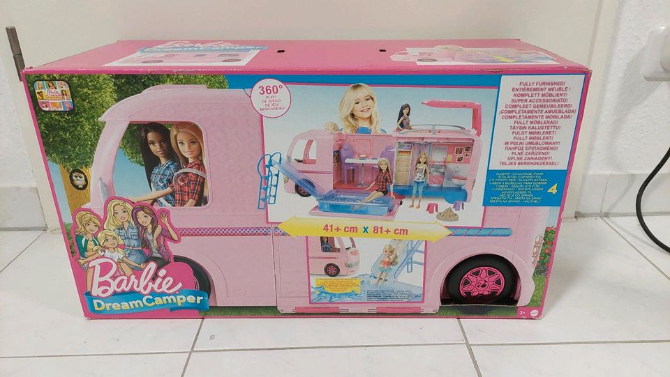 Barbie Bus Dream Camper TOP Puppen Fahrzeug in Maintal