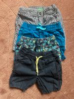 7 kurze Hosen Sommer Shorts Größe 98/104 Bündchen verstellbar Niedersachsen - Hessisch Oldendorf Vorschau