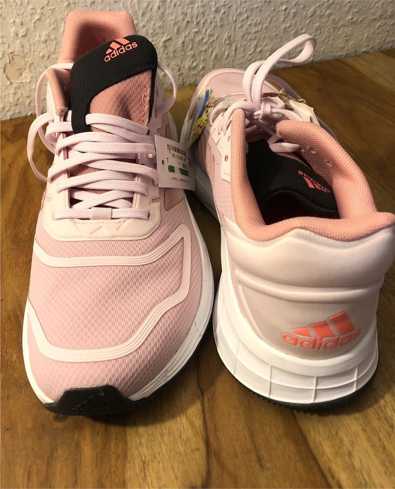 Adidas Schuh rosa Sportschuh Jogging Gr. 40,5 NEU in Viersen