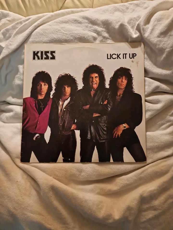 kiss lick it up vinyl Lp in Hockenheim