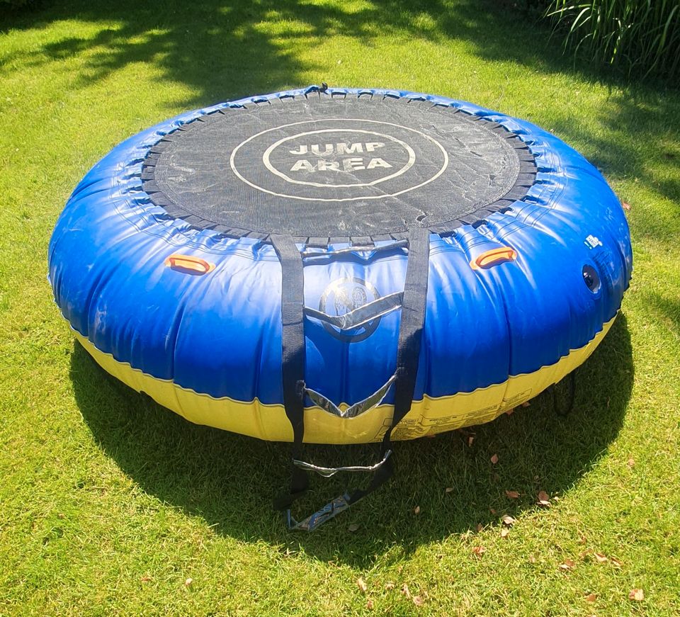 Badeinsel Wassertrampolin 4in1-Trampolin Wasser Garten, Ø 193 cm in Köln