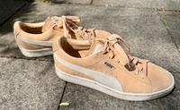 Sommerliche Puma Wildleder Sneaker Gr. 39, lachs/apricot-farben Bayern - Stadtbergen Vorschau